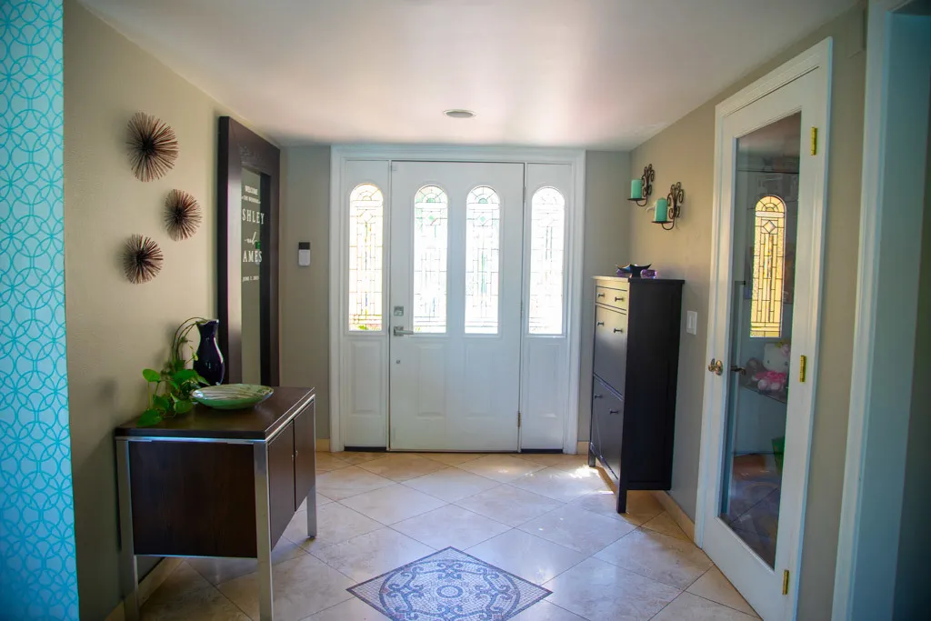 12818 Neon Way, Granada Hills, California 91344 home-pic-2